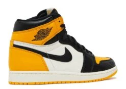Air Jordan 1 Retro High OG 'Yellow Toe' -Footwear Store 3 139