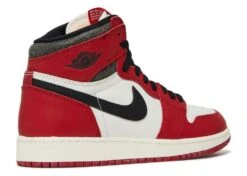 Air Jordan 1 Retro High OG GS 'Chicago Lost & Found' 6 Air Jordan 1 Retro High OG GS 'Chicago Lost & Found' -Footwear Store 3 169