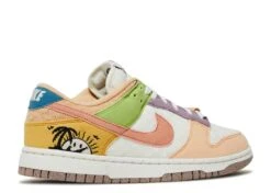 Nike Wmns Dunk Low SE 'Sun Club' -Footwear Store 3 202