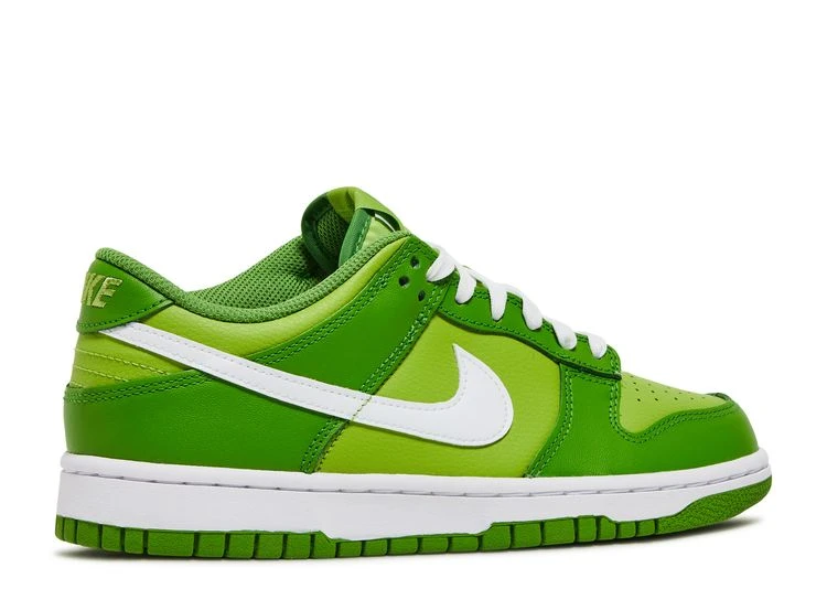 Nike Dunk Low GS 'Dark Chlorophyll' 3 Nike Dunk Low GS 'Dark Chlorophyll' - Image 3