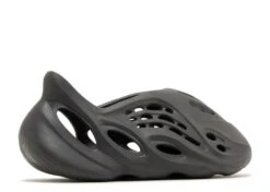 ADIDAS Yeezy Foam Runner 'Onyx' -Footwear Store 3 323