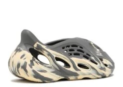 ADIDAS Yeezy Foam Runner 'MXT Moon Grey' -Footwear Store 3 331