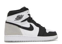 Air Jordan 1 Retro High OG 'Stage Haze' -Footwear Store 3 70