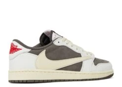 Travis Scott X Air Jordan 1 Low OG 'Reverse Mocha' -Footwear Store 3 9