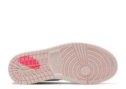 Wmns Air Jordan 1 Retro High OG SE 'Bubble Gum' 7 Wmns Air Jordan 1 Retro High OG SE 'Bubble Gum' -Footwear Store 4 143