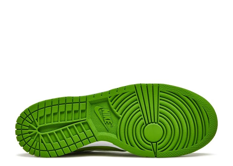 Nike Dunk Low GS 'Dark Chlorophyll' 4 Nike Dunk Low GS 'Dark Chlorophyll' - Image 4